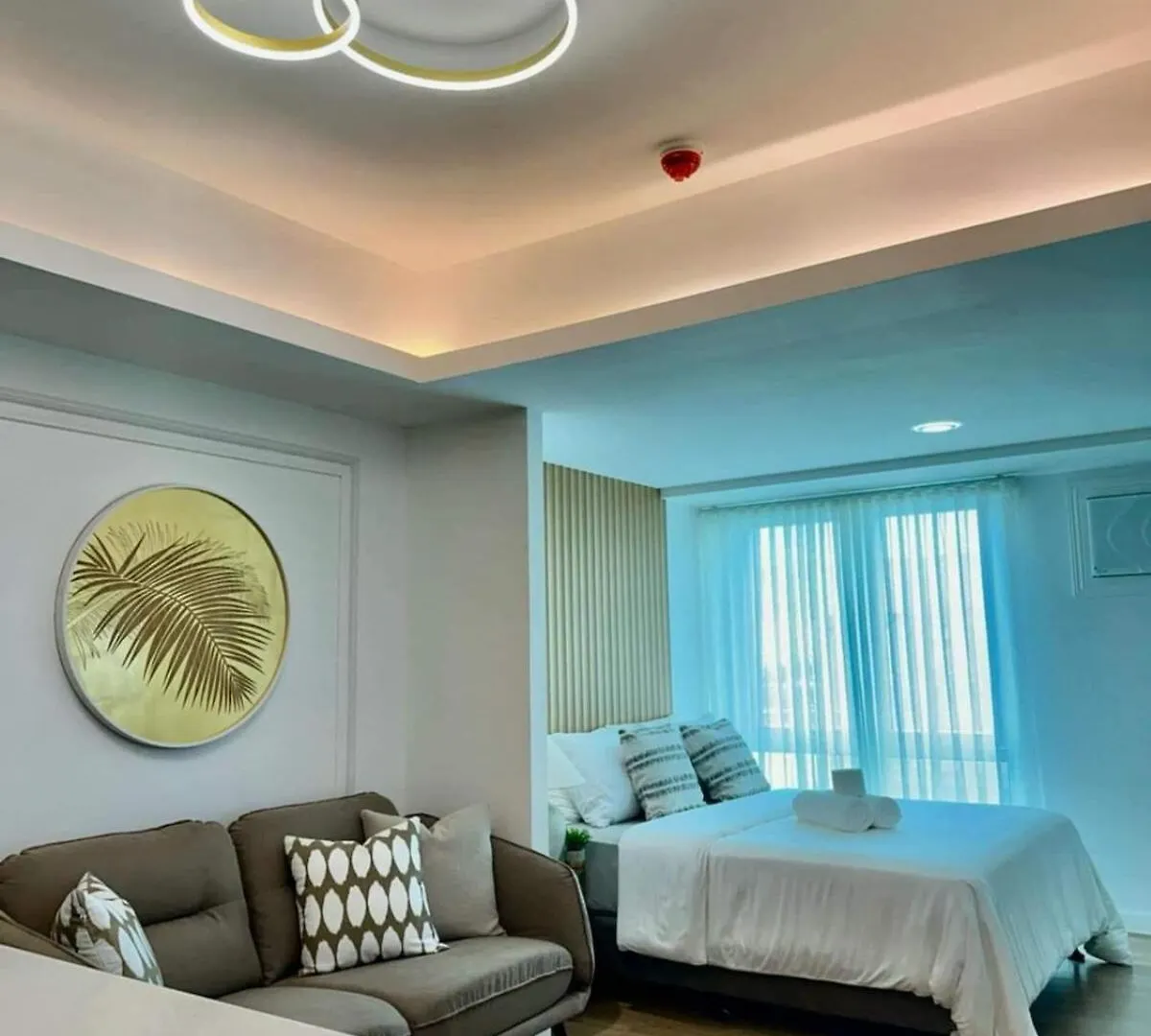 Hotel Like Studio Unit In Abreeza With Free Parking Davao